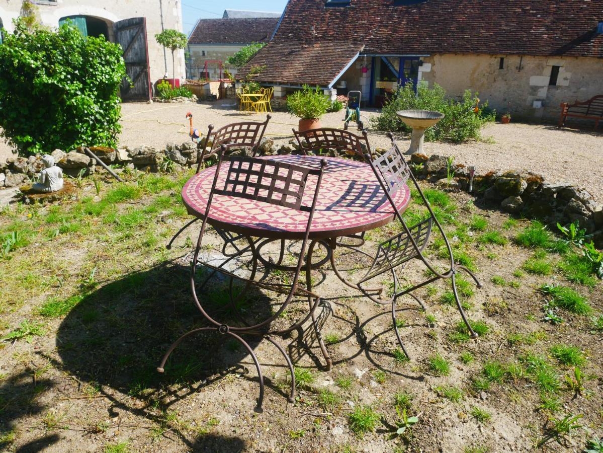 Au Coeur De La Cour Villa Saint-Georges-sur-Cher Buitenkant foto
