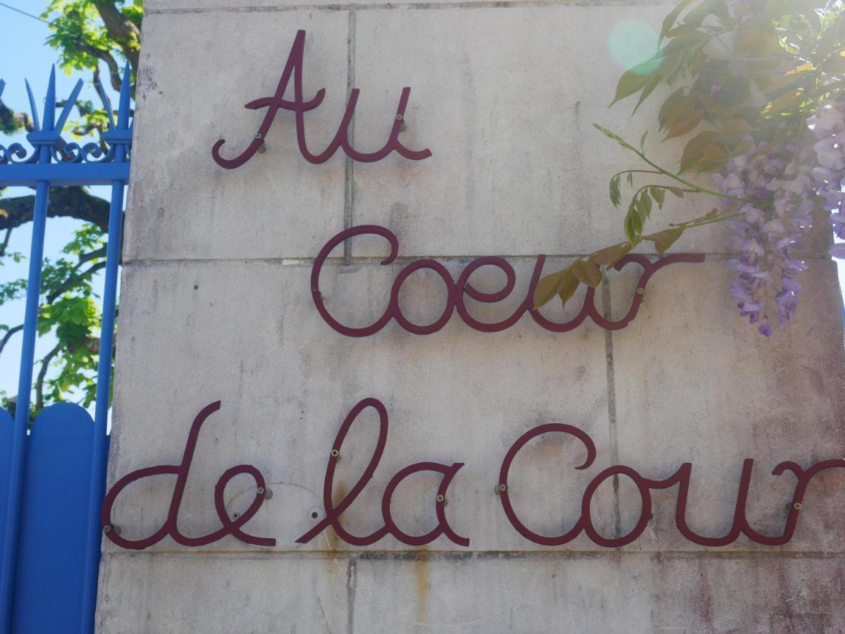Au Coeur De La Cour Villa Saint-Georges-sur-Cher Buitenkant foto